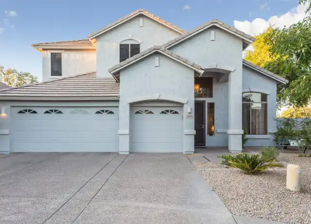 Property at 2454 E Glass Ln, Phoenix, AZ, 85042, 3 beds, 2.5 baths, [object Object]