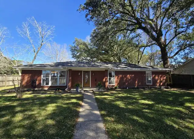 Property at 4414 Popps Ferry Rd, Diberville, MS, 39540, 4 beds, 2 baths, [object Object]