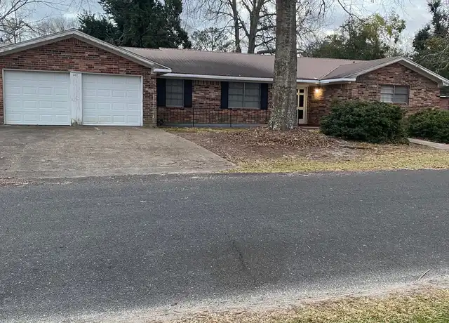 Property at 507 S Helen St, Deridder, LA, 70634, 3 beds, 2 baths, [object Object]