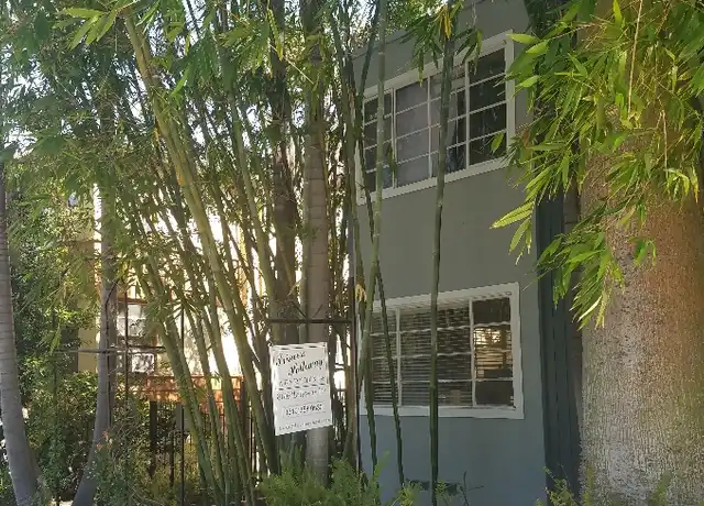 Property at 8616 Holloway Dr Unit 8, West Hollywood, CA, 90069, 1 bed, 1 bath, [object Object]