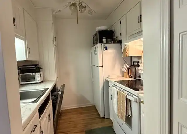Property at 34A Padanaram Ave Unit 327, Danbury, CT, 06811, 1 bed, 1 bath, [object Object]