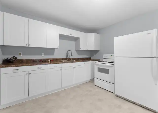Property at 917 W 12th St Unit 917, Sioux Falls, SD, 57104, 3 beds, 1 bath, [object Object]