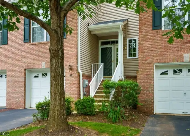 Property at 40 Kennedy Ct, Princeton, NJ, 08540, 2 beds, 2.5 baths, [object Object]