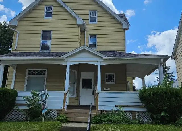 Property at 3 Field St Unit 2, Binghamton, NY, 13905, 2 beds, 1 bath, [object Object]