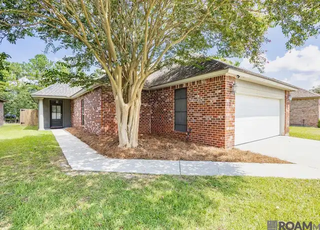 Property at 3430 Northlake Ave, Baton Rouge, LA, 70810, 4 beds, 2 baths, [object Object]