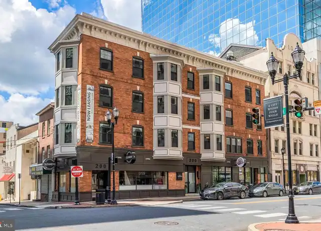 Property at 200 W 10th St Unit 301, Wilmington, DE, 19801, 1 bed, 1 bath, [object Object]