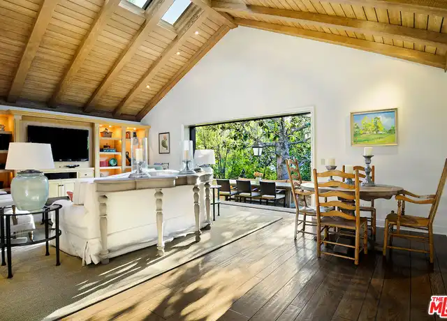 Property at 130 S Layton Dr, Los Angeles, CA, 90049, 4 beds, 4.5 baths, [object Object]