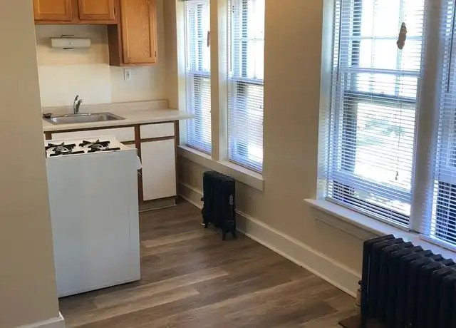 Property at 1521 N Franklin Pl Unit 101, Milwaukee, WI, 53202, 1 bed, 1 bath, [object Object]