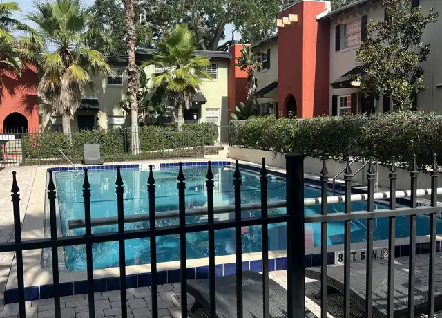 Property at 2501 E Central Blvd #12, Orlando, FL, 32803, 1 bed, 1 bath, [object Object]