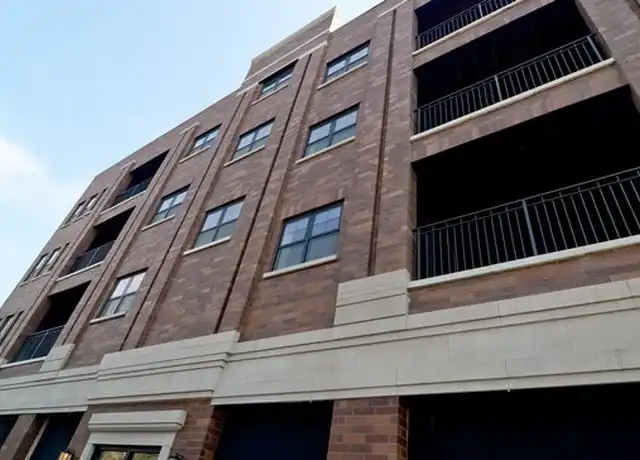 Property at 1607 W Waveland Ave, Chicago, IL, 60613, 3 beds, 2 baths, [object Object]