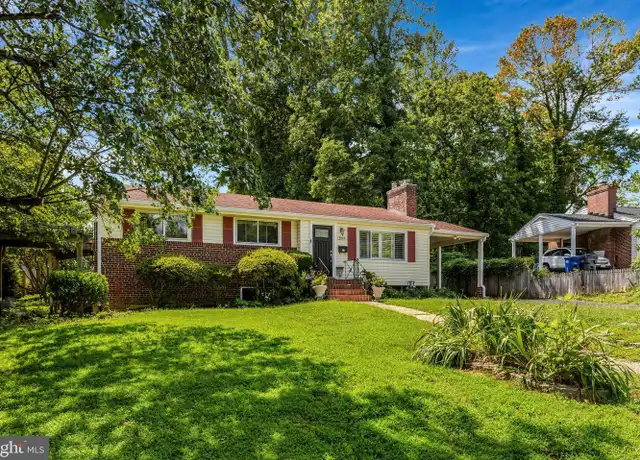 Property at 6903 Fern Ln, Annandale, VA, 22003, 4 beds, 2 baths, [object Object]