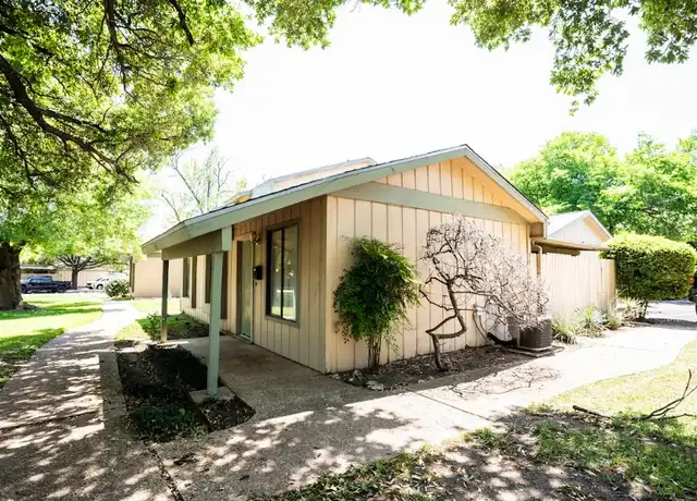 Property at 906 Silver Quail Ln Unit A, Austin, TX, 78758, 2 beds, 1 bath, [object Object]