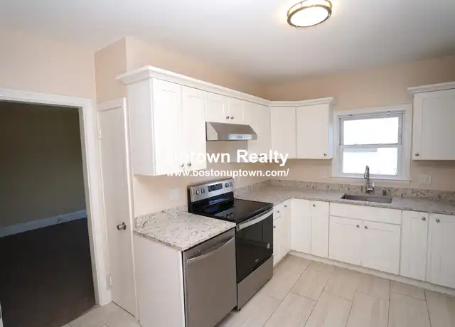 Property at 83 Waverly St Unit 1C, Boston, MA, 02135, 3 beds, 1 bath, [object Object]