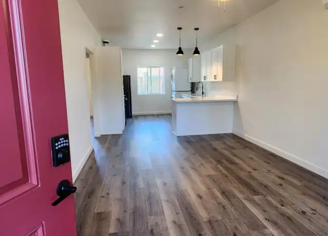 Property at 728 W 1st Ave Unit 201, Chico, CA, 95926, 2 beds, 1 bath, [object Object]