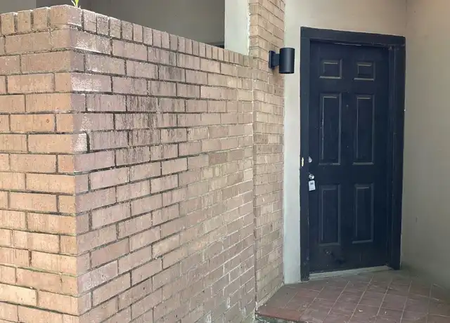 Property at 10811 Richmond Ave #5, Houston, TX, 77042, 1 bed, 1 bath, [object Object]
