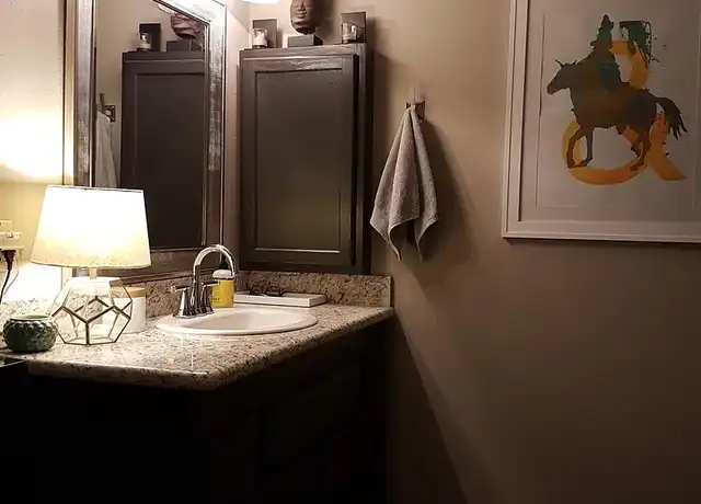Property at Nueces Lofts - 317 Peoples St, Corpus Christi, TX, 78401, 1 bed, 1 bath, [object Object]