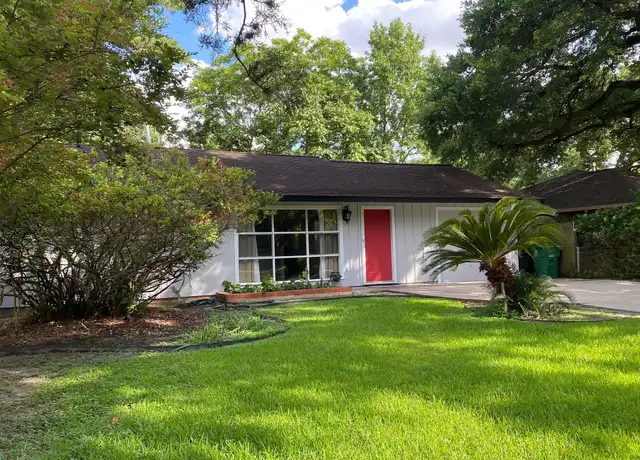 Property at 2111 Chippendale Rd, Houston, TX, 77018, 2 beds, 1 bath, [object Object]