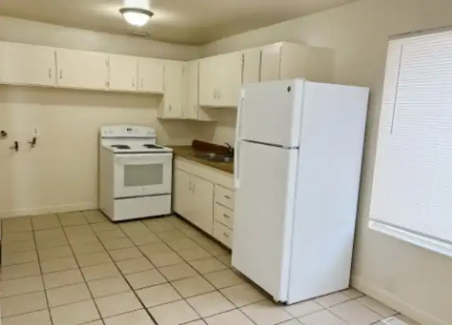 Property at 2554 S Lake Park Cir Unit 1, West Valley City, UT, 84119, 2 beds, 1 bath, [object Object]