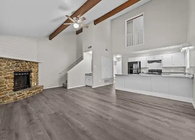 Property at Silver Falls Townhomes - 914 Creekside Dr, Longview, TX, 75604, 2 beds, 2 baths, [object Object]