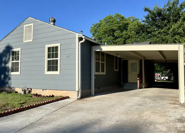Property at 107 N Gillette Ave, Tulsa, OK, 74110, 3 beds, 1.5 baths, [object Object]
