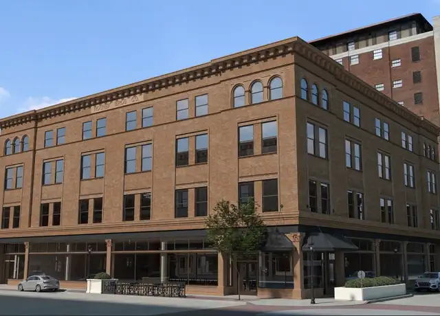 Property at 799 Main St Unit 403, Dubuque, IA, 52001, 2 beds, 1 bath, [object Object]