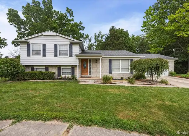 Property at 1900 W Wattles Rd, Troy, MI, 48098, 4 beds, 2 baths, [object Object]