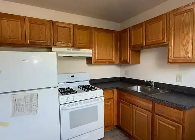 Property at Malaga Villa Apartments - 981 Delsea Dr, Franklinville, NJ, 08322, 1 bed, 1 bath, [object Object]