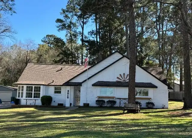 Property at 9215 Lake Conroe Dr, Conroe, TX, 77304, 3 beds, 2 baths, [object Object]