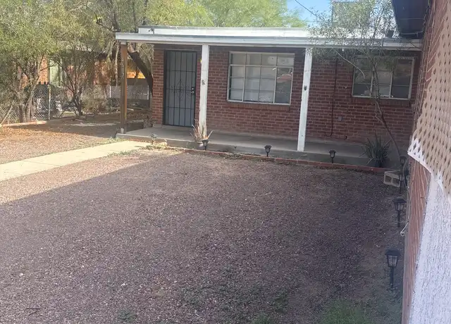Property at 4617 E 18th St, Tucson, AZ, 85711, 3 beds, 1 bath, [object Object]
