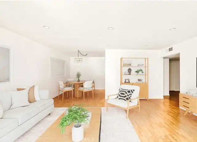 Property at 1401 Valley View Rd #330, Glendale, CA, 91202, 2 beds, 2 baths, [object Object]
