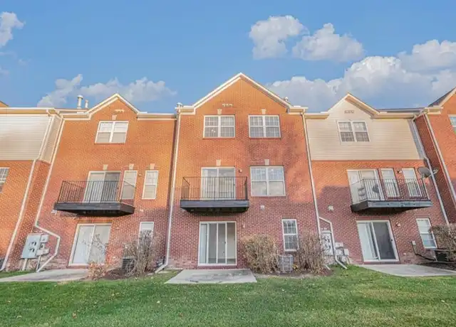 Property at 526 Cherry Orchard Rd, Canton, MI, 48188, 3 beds, 2.5 baths, [object Object]