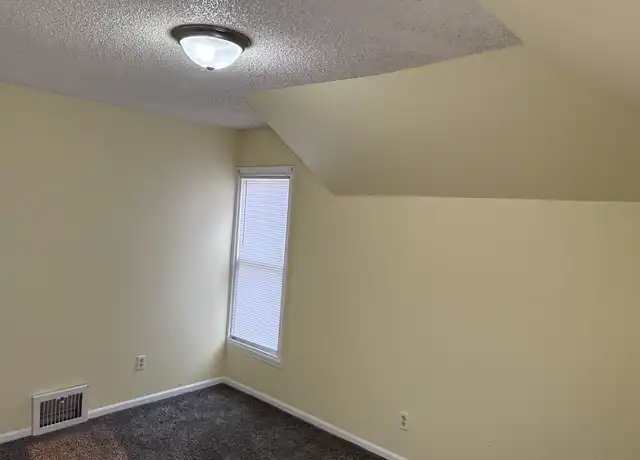 Property at 3439 Transit Ave, Sioux City, IA, 51106, 2 beds, 1 bath, [object Object]
