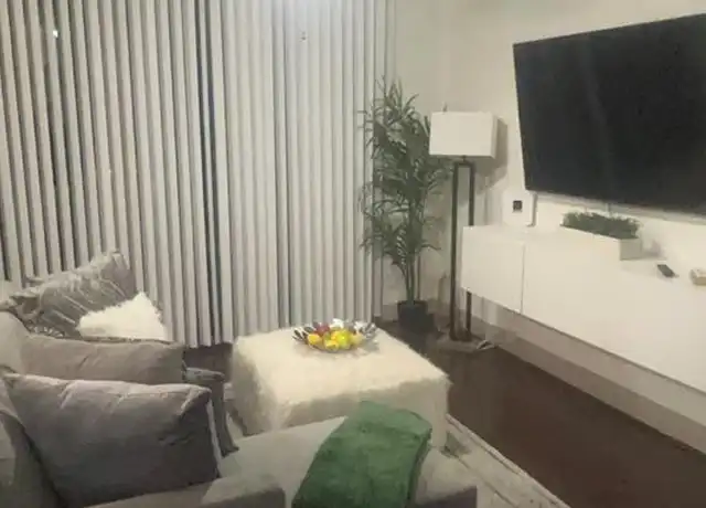 Property at 145 Heights Blvd Unit 111, Houston, TX, 77007, 1 bed, 1 bath, [object Object]