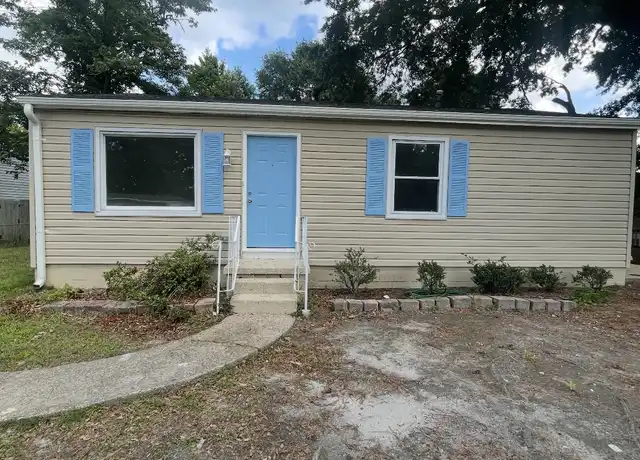 Property at 105 Allard Rd, Portsmouth, VA, 23701, 3 beds, 2 baths, [object Object]