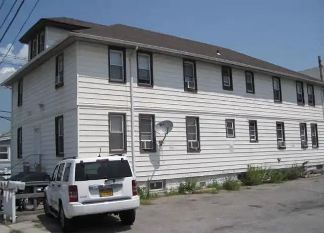 Property at 20 Delaware Ave Unit 2, Long Beach, NY, 11561, 3 beds, 1 bath, [object Object]