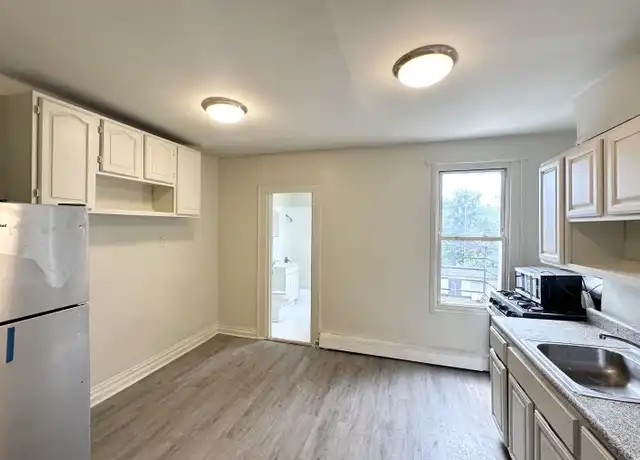 Property at 144 Van Horne St #3, Jersey City, NJ, 07304, 2 beds, 1 bath, [object Object]
