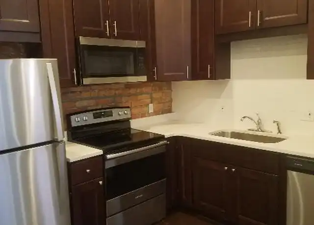 Property at 422 Pembroke Ave, Norfolk, VA, 23507, 1 bed, 1 bath, [object Object]