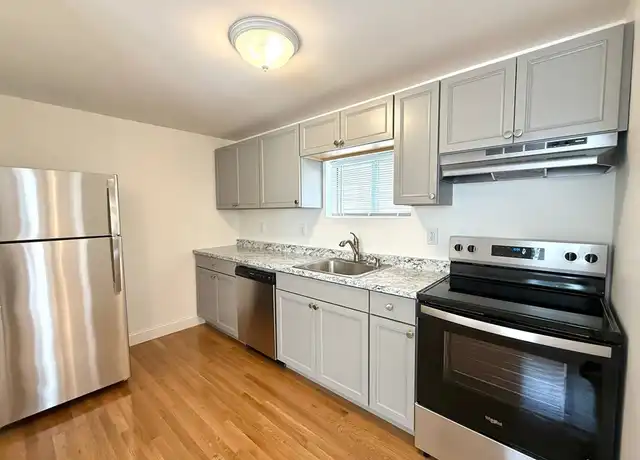 Property at 47 Everett St Unit 2, Everett, MA, 02149, 2 beds, 1 bath, [object Object]