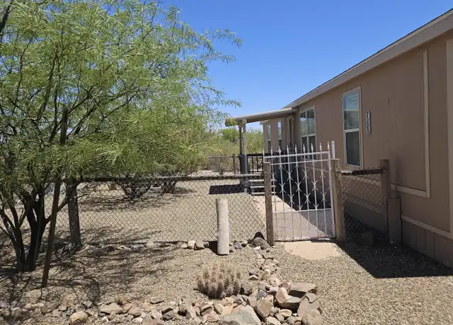 Property at 2209 E Carriage Dr, Phoenix, AZ, 85086, 3 beds, 2 baths, [object Object]