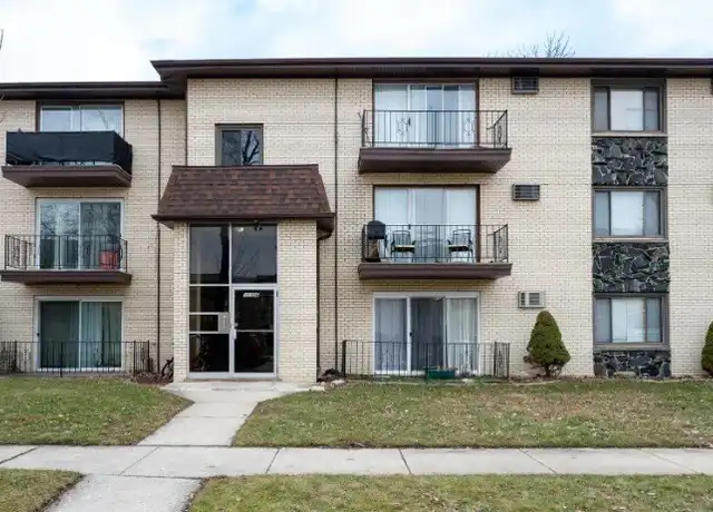 Property at 10326 Mayfield Ave Unit 3E, Oak Lawn, IL, 60453, 2 beds, 1 bath, [object Object]