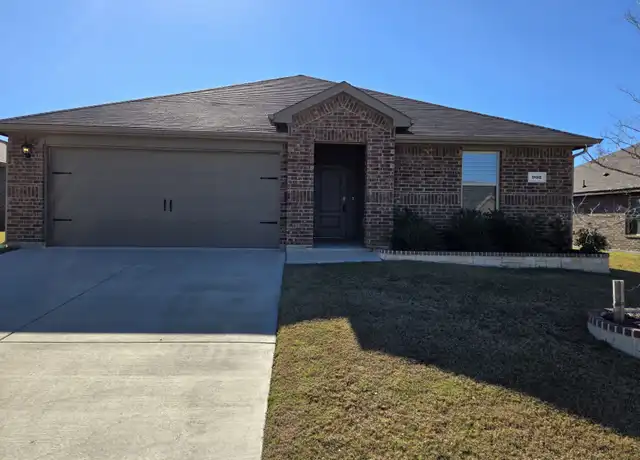 Property at 902 Old Bluff Ln, Josephine, TX, 75189, 4 beds, 2 baths, [object Object]
