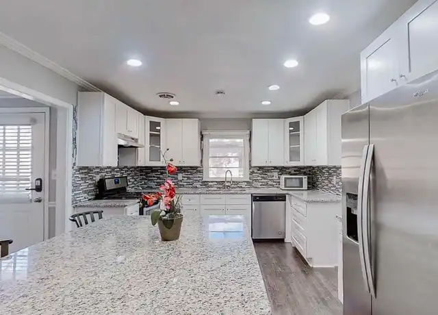 Property at 686 Aline Dr NW, Atlanta, GA, 30318, 1 bed, 1 bath, [object Object]