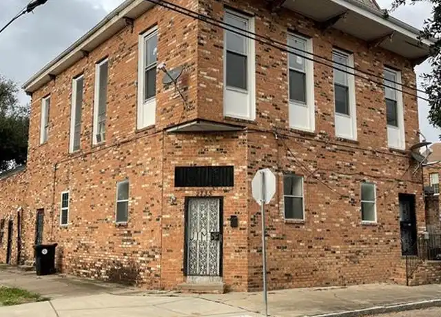 Property at 2733 Danneel St, New Orleans, LA, 70113, 4 beds, 2 baths, [object Object]