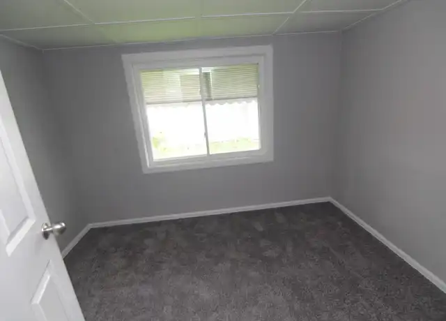 Property at 526 21st St, Rock Island, IL, 61201, 4 beds, 1.5 baths, [object Object]