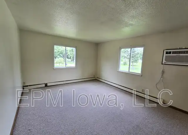 Property at 209 Baltimore St #2, Waterloo, IA, 50701, 1 bed, 1 bath, [object Object]