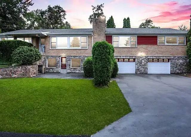 Property at 1010 S Calvin Rd, Spokane Valley, WA, 99037, 4 beds, 2 baths, [object Object]