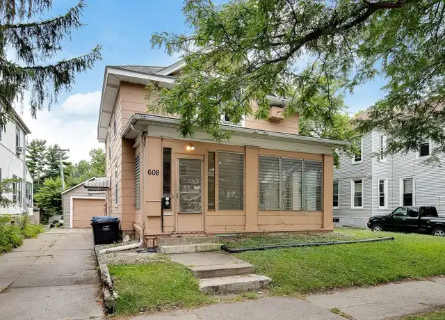 Property at 608 8th St SE, Minneapolis, MN, 55414, 5 beds, 2 baths, [object Object]