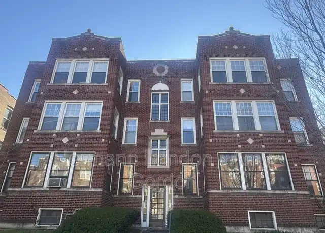 Property at 4946 Buckingham Ct Unit 2W, St. Louis, MO, 63108, 2 beds, 1 bath, [object Object]