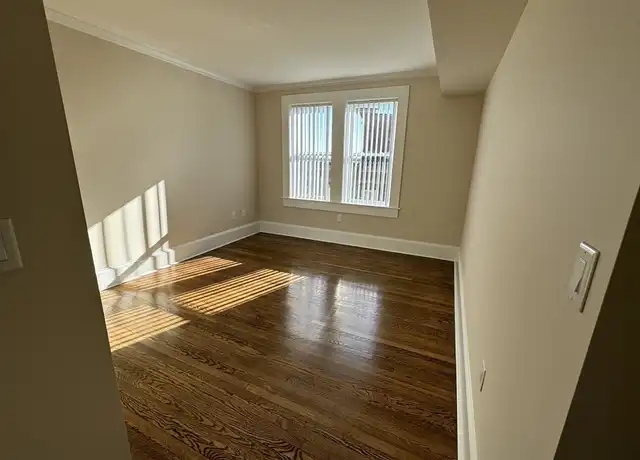 Property at 18 Short St Unit 3, Brookline, MA, 02446, 2 beds, 1 bath, [object Object]