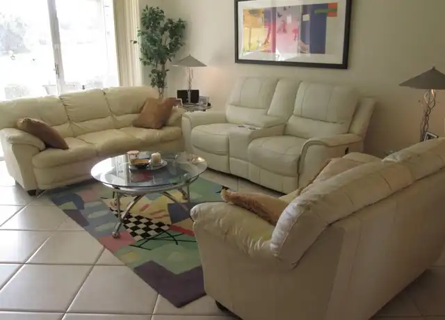 Property at 802 Cypress Grove Ln #110, Pompano Beach, FL, 33069, 3 beds, 2.5 baths, [object Object]